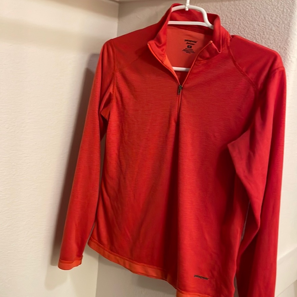 Patagonia Women’s Half Zip Orange pullover, size Medium